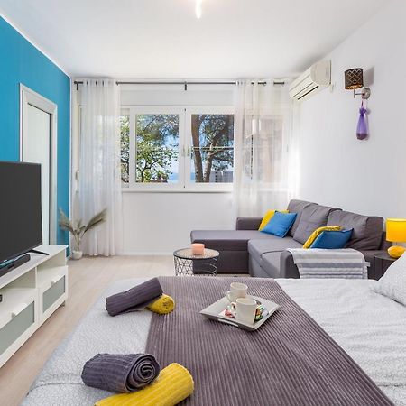 Sunny Studio Apartment With Balcony Риека Экстерьер фото